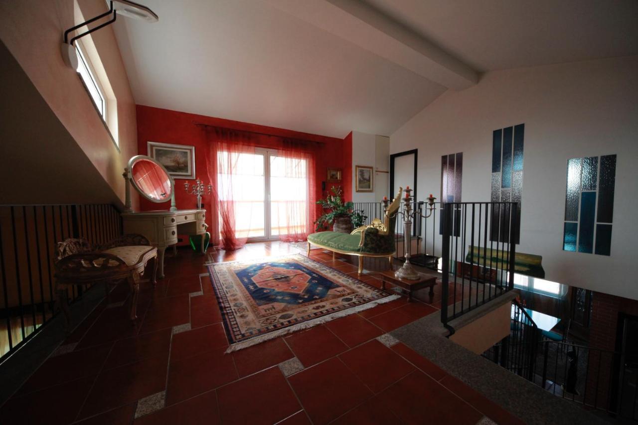 Villa Buzzi Besozzo Εξωτερικό φωτογραφία